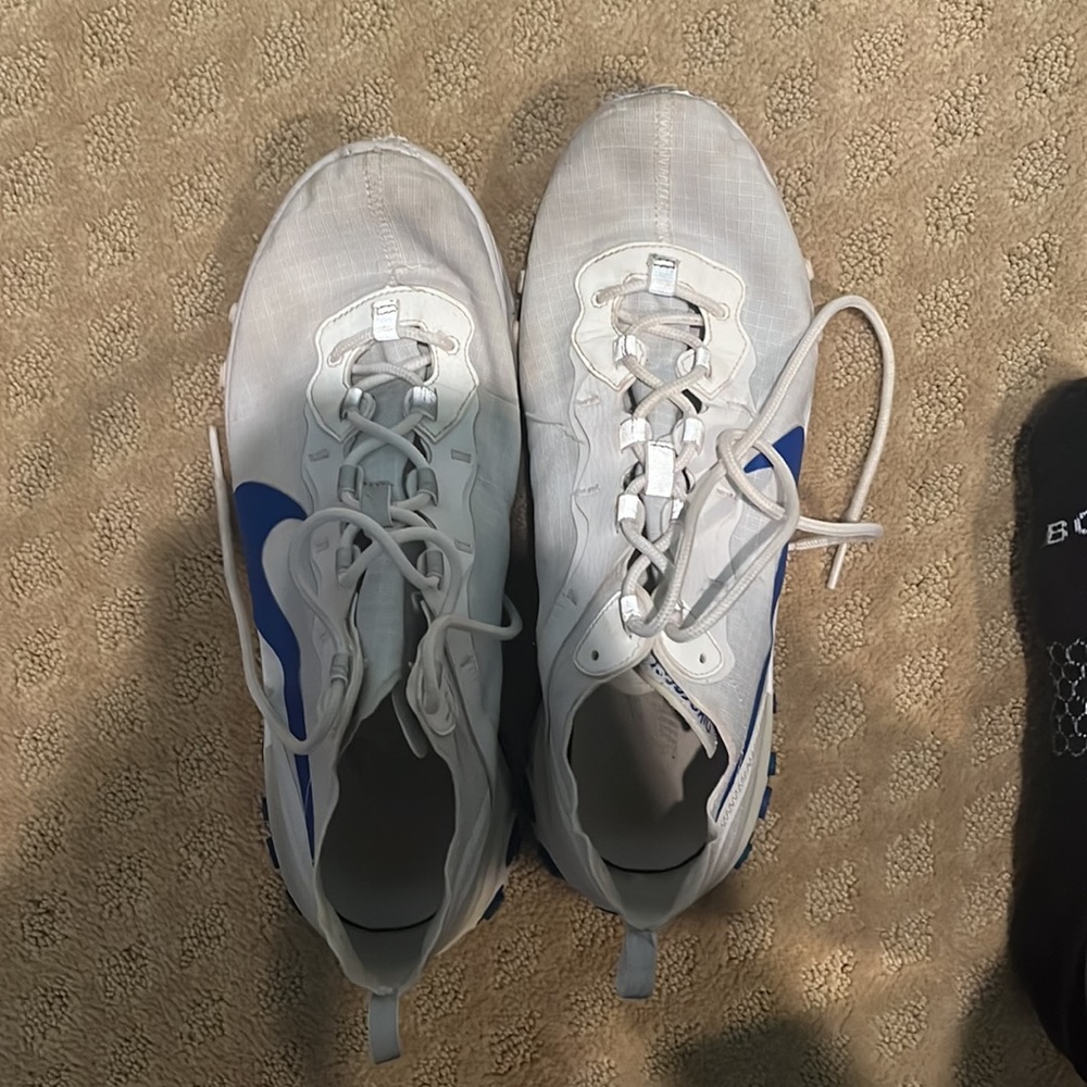 Nike Reacts Blue and White size 12 - Picture 2 of 3